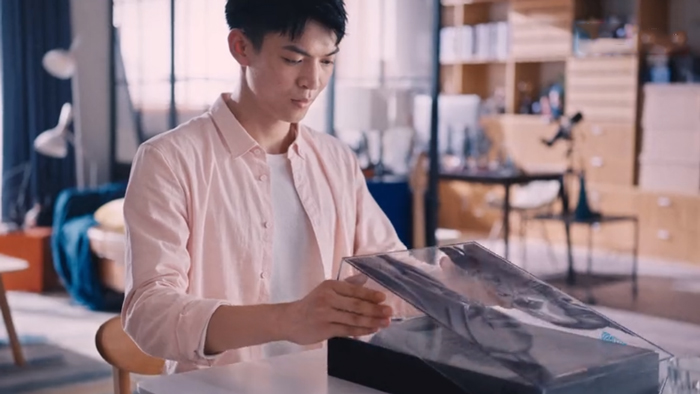 海澜之家联名暴雪娱乐出卫衣，你站部落还是联盟？