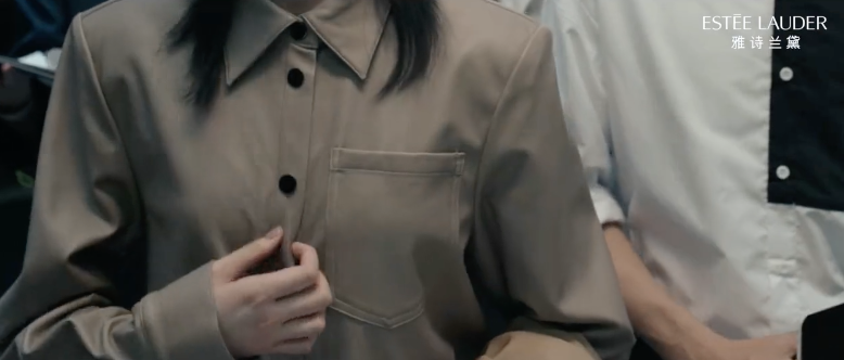 雅诗兰黛×肖战上演职场面试记，结局太反转！