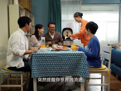 无数中国家庭的缩影 美的温情视频广告《时光絮语》：用科技让生活更有时间