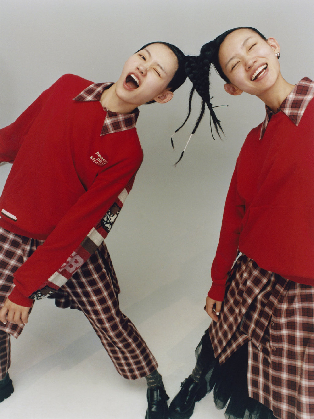 太平鸟时尚女装2019冬季视觉大片：寻找世界上另一个“我”