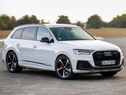 奥迪新Q7插混版55/60 TFSI e quattro两款新车售价曝光！2020年开售