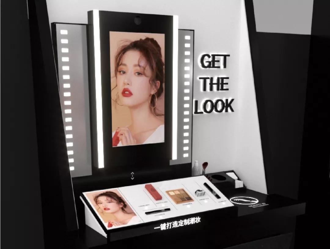 未来智能美妆店惊艳亮相美博会,萤若科技重构美妆零售场景 未来智能美妆店惊艳亮相美博会,萤若科技重构美妆零售场景