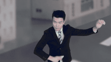 Insta360 全新沙雕广告，居然还有奥特曼跳抖肩舞？