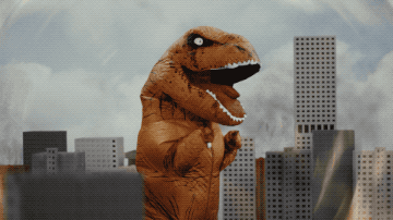 Insta360 全新沙雕广告，居然还有奥特曼跳抖肩舞？