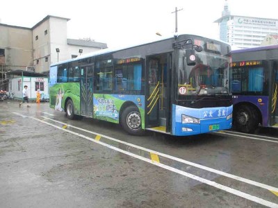揭阳公交车车身广告，揭阳公交车车体广告，揭阳公交车车内广告