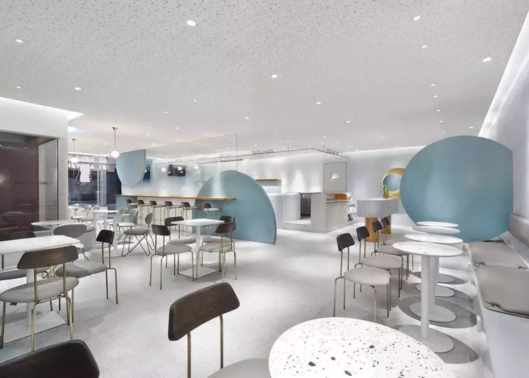 农夫山泉、麦当劳、星巴克“只送不卖”背后的营销逻辑是什么？