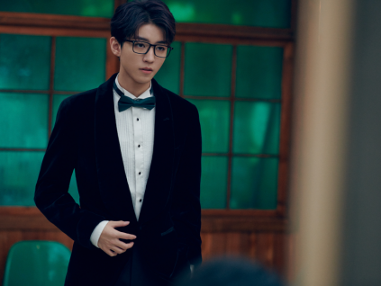 特工凯的秘密任务文件“双面特工”王俊凯——推文将在2分51秒后自动销毁