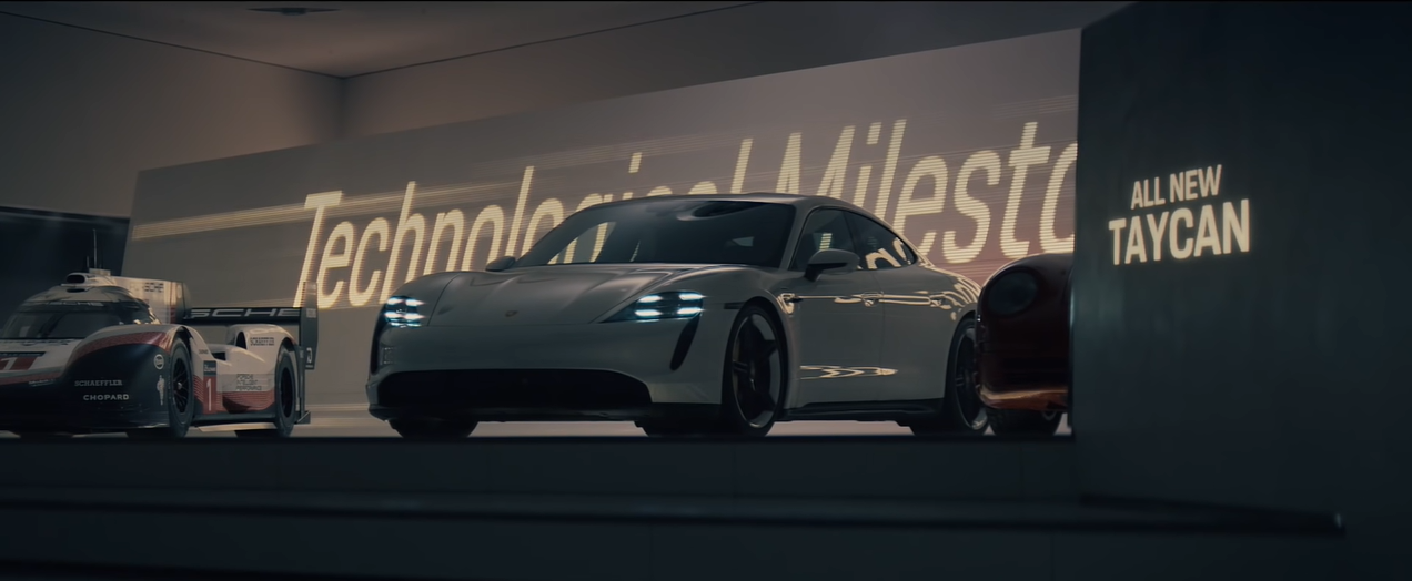 保时捷博物馆“被盗”，新老车型飙车迎接超级碗