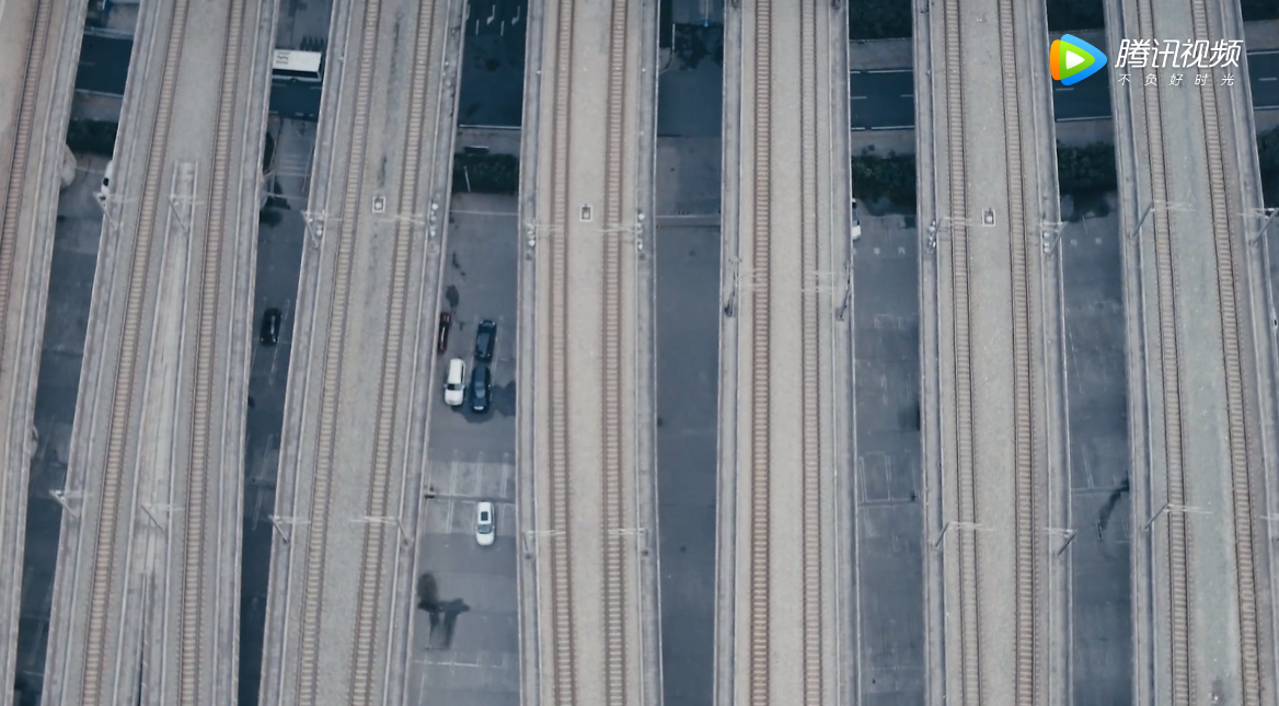 武汉最新城市影片：爱和希望比病毒蔓延得更快