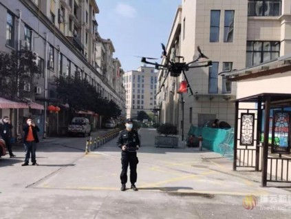 无人机“高空喊话”“硬核”新技术助力防疫