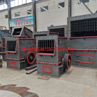 云南花岗岩箱式破碎机设备  振科移动方箱重锤破碎机价格